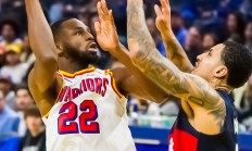 九游娱乐官方-包含激烈的篮球比赛中，每一分的争夺都如同生死搏斗的词条