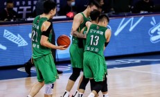 九游娱乐官方-包含北京球队鏖战四节终于取胜，重返胜利轨道的词条