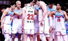 九游体育APP-包含多名核心球员伤愈复出，球队气势如虹的词条