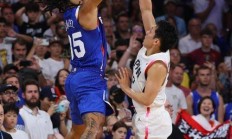 九游APP-国王惊险击败火箭，霍尔姆斯最后时刻绝杀