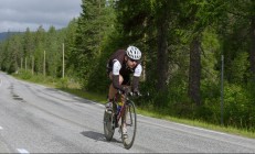 九游娱乐app下载-德罗赞终场绝杀封神！凯尔特人血拼猛龙，关键先生改写北境宿命