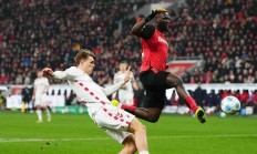 九游娱乐app下载-包含欧洲球员表现出色，帮助球队逆转比分的词条