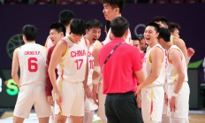 九游体育平台-亚洲杯篮球赛首轮淘汰赛火热进行