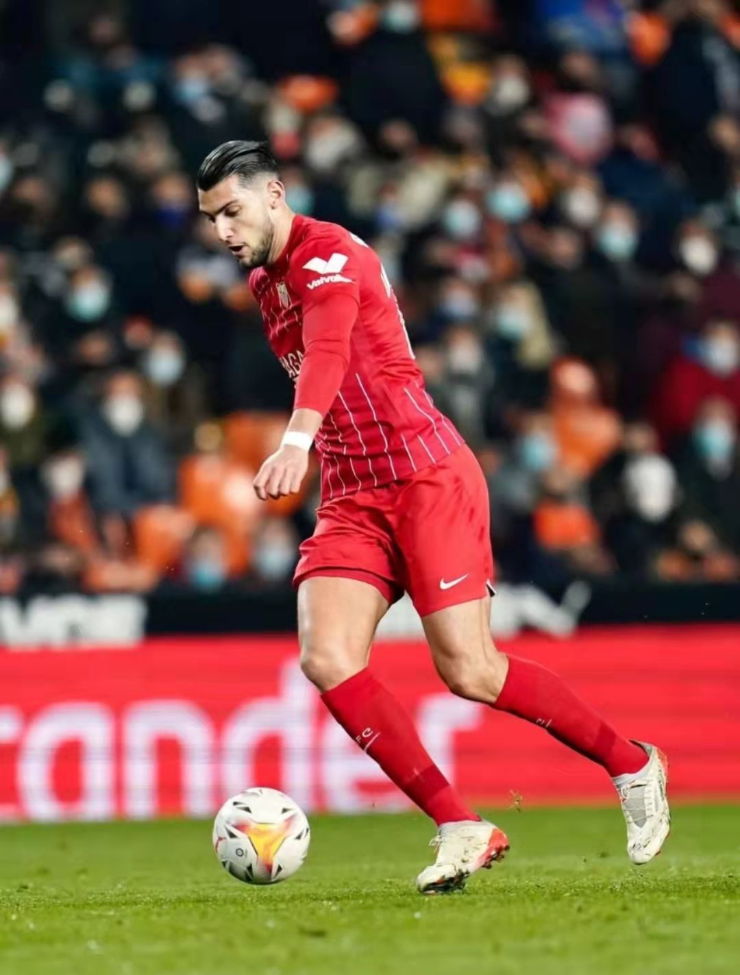 马拉加对阵埃尔切的较量,胜者将是谁?的简单介绍 马拉加对阵埃尔切的较量,胜者将是谁?的简单介绍