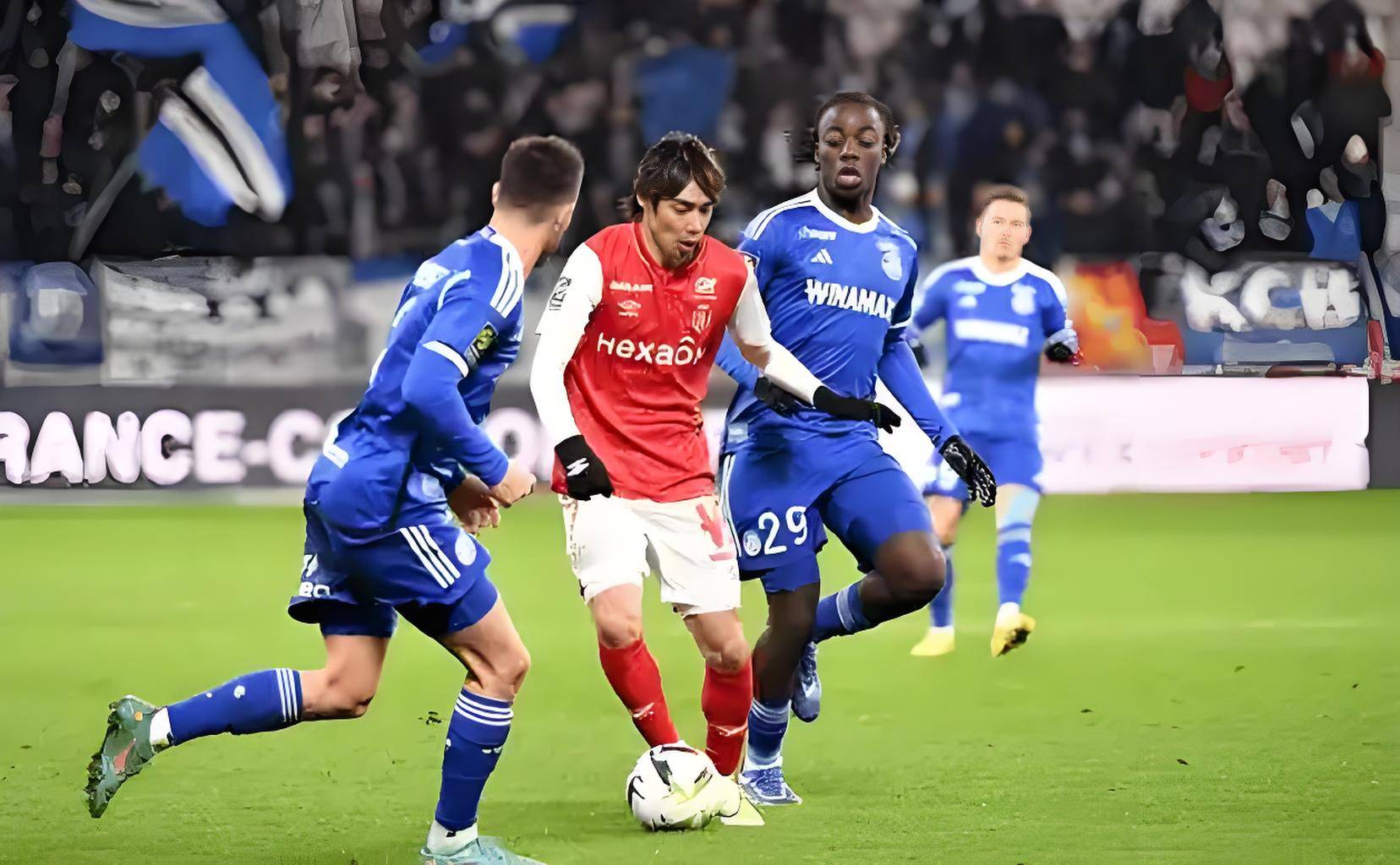 斯特拉斯堡主场大胜,表现抢眼的简单介绍 斯特拉斯堡主场大胜,表现抢眼的简单介绍