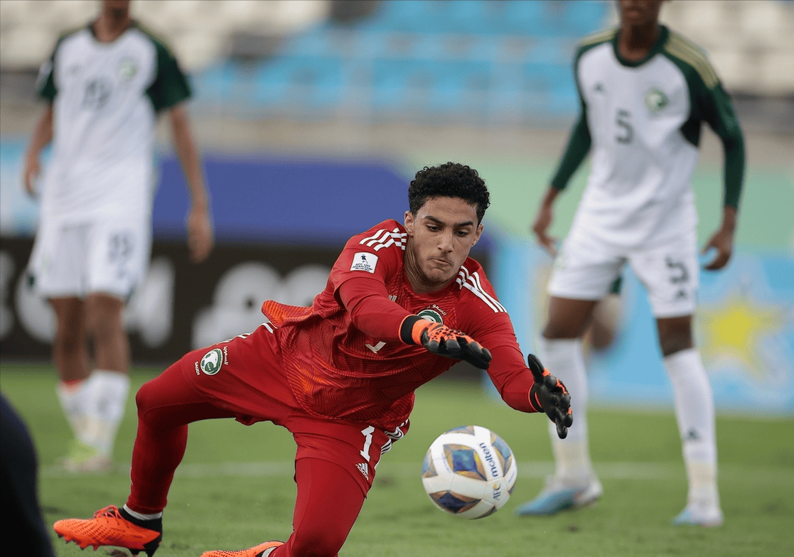 传统劲旅在亚冠比赛中面临挑战