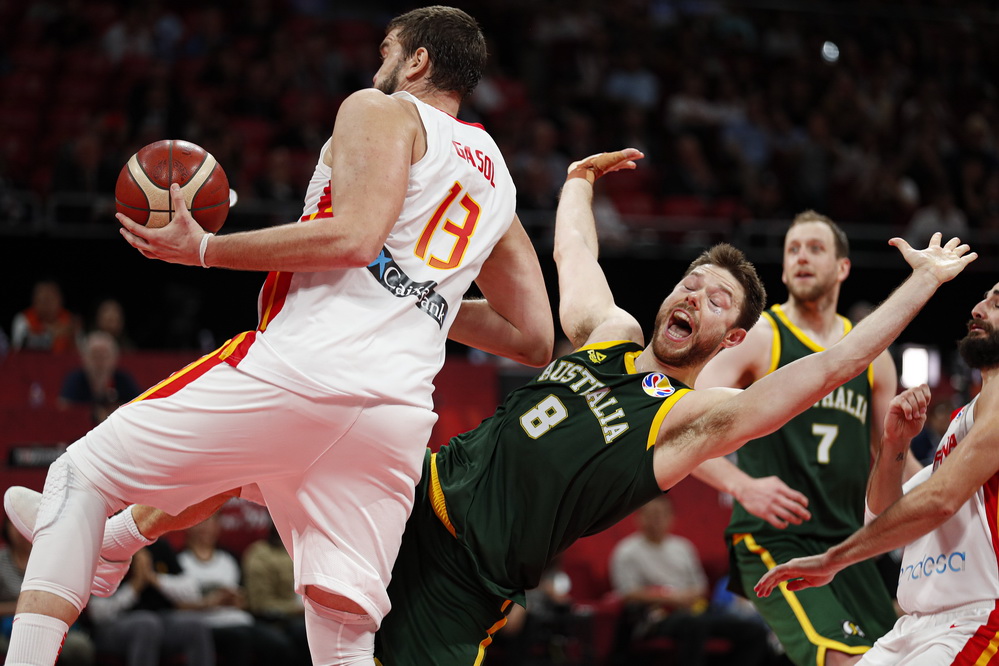 包含西班牙篮球顶级职业联赛收官战呼之欲出，花絮不断的词条