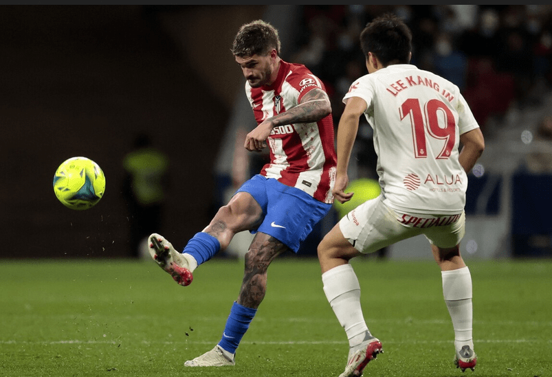 包含马德里竞技翻盘丹麦，加维高光表现的词条