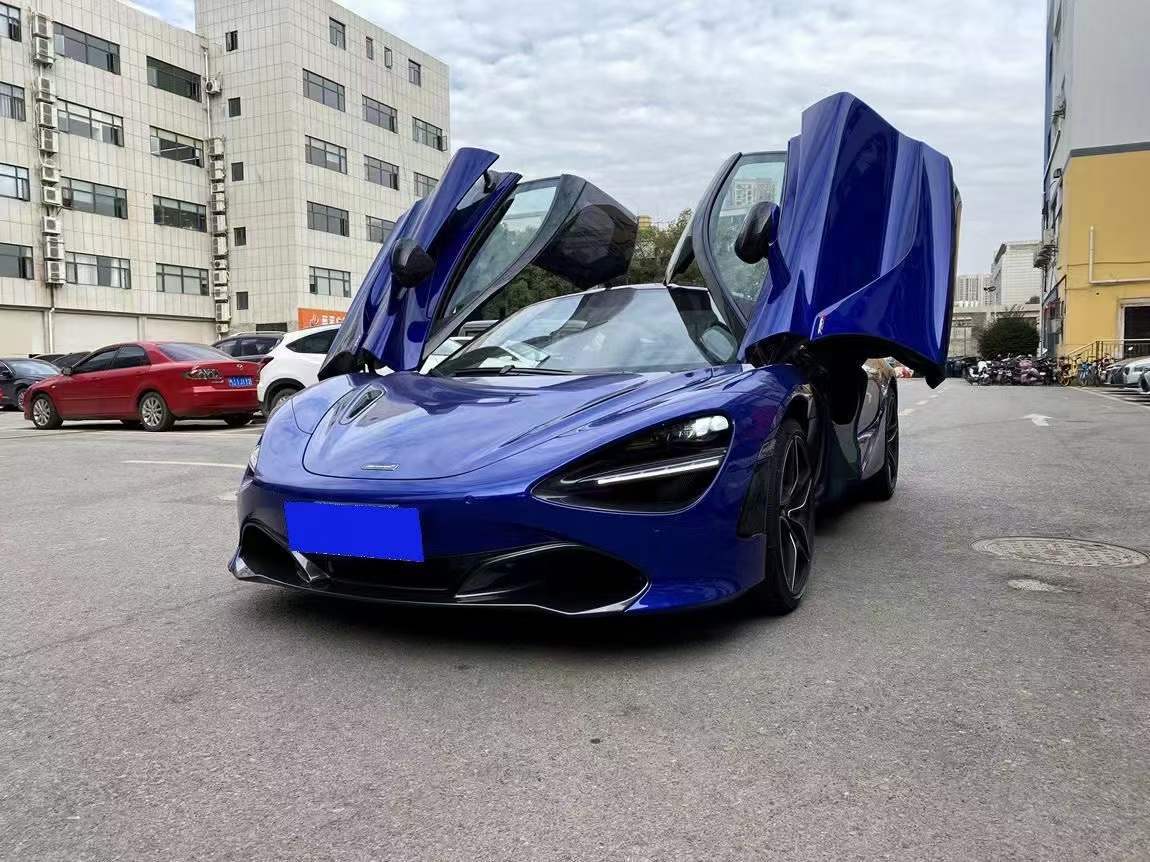 阿斯顿马丁鏖战迈凯伦，塞恩斯状态火热的简单介绍