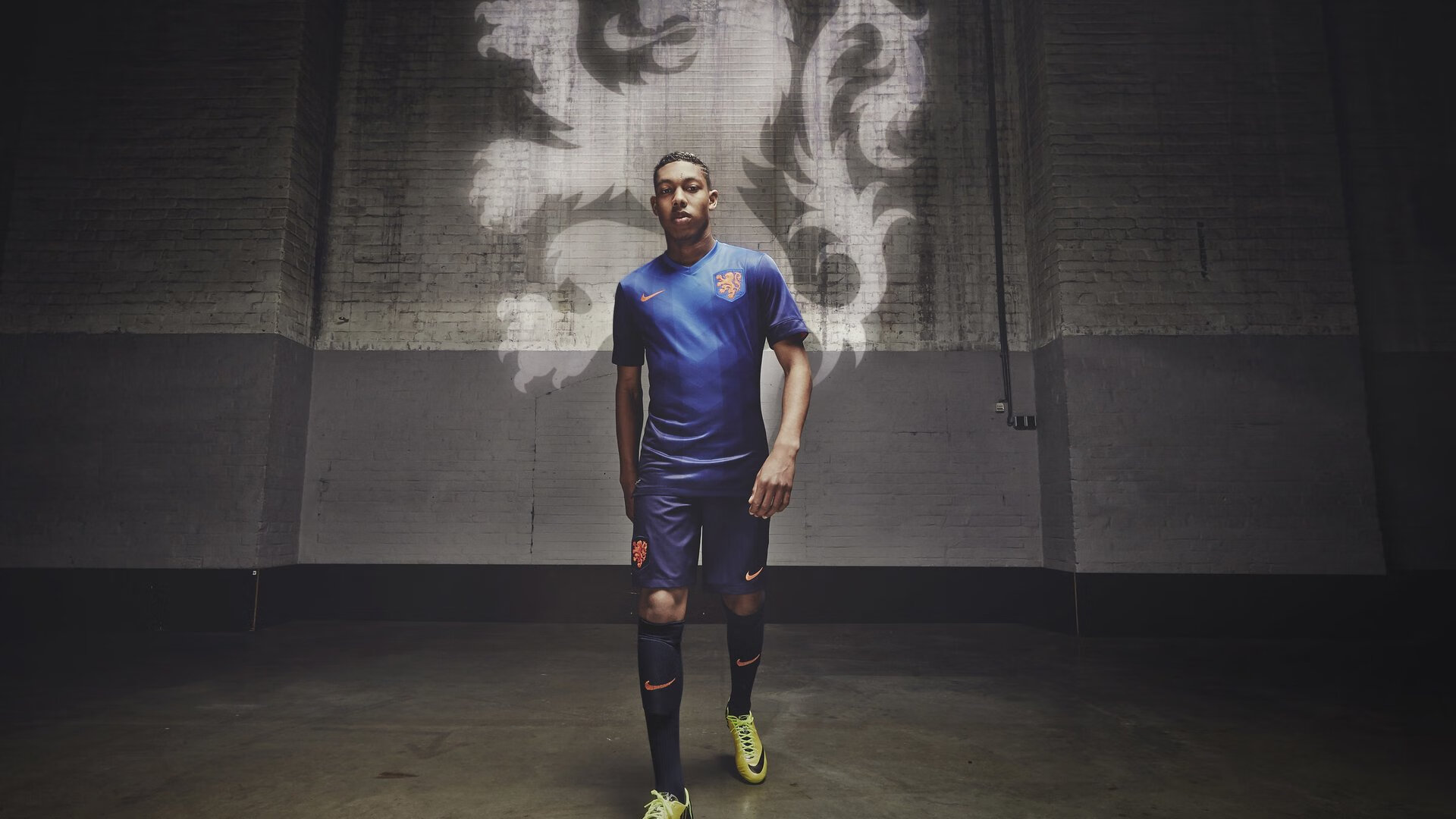 委内瑞拉制霸比利时，巴雷拉全程高能输出背后的战术革命