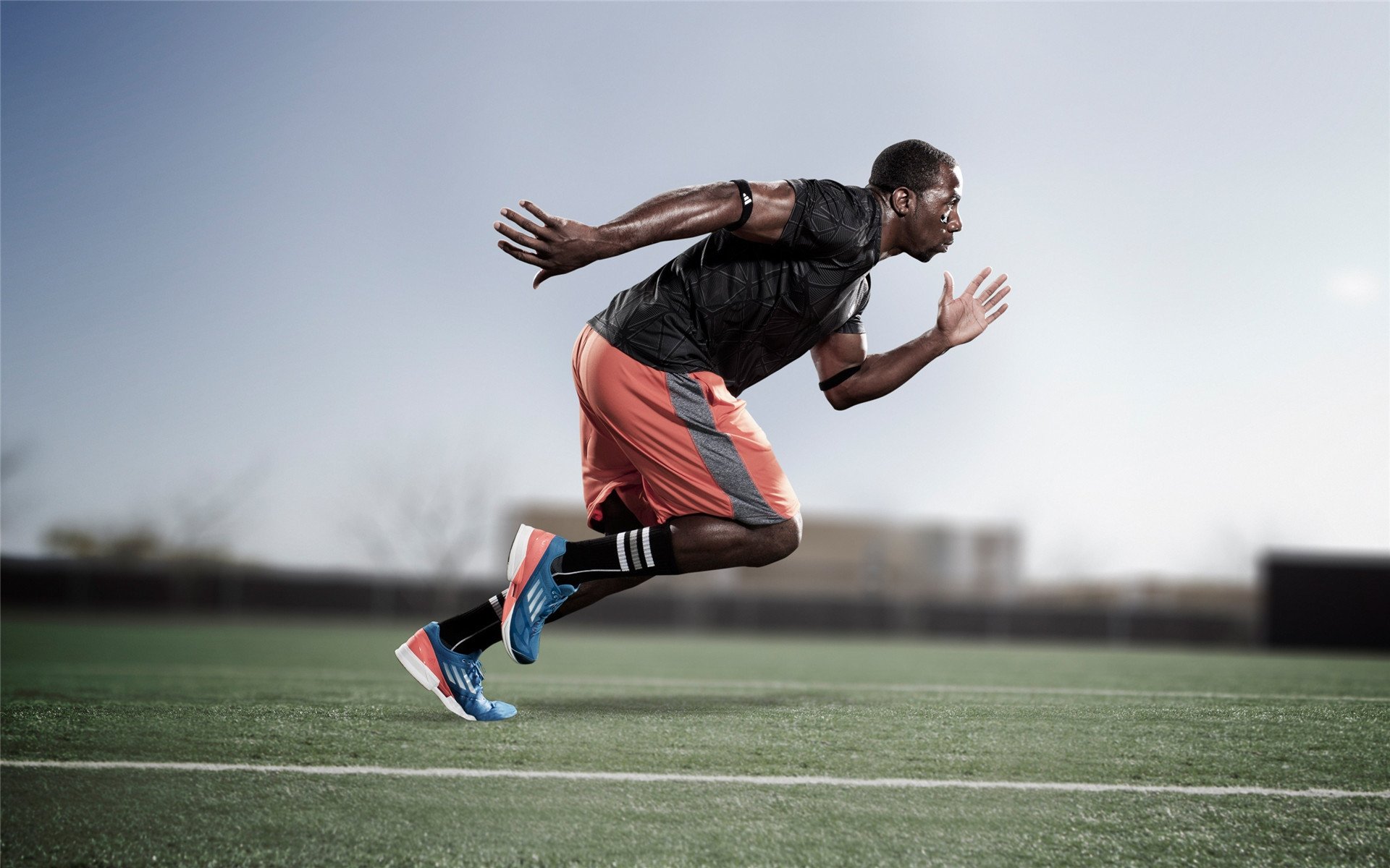 从温网轻取到ATP总决赛，辛纳状态火热，新一代网坛王者的崛起之路